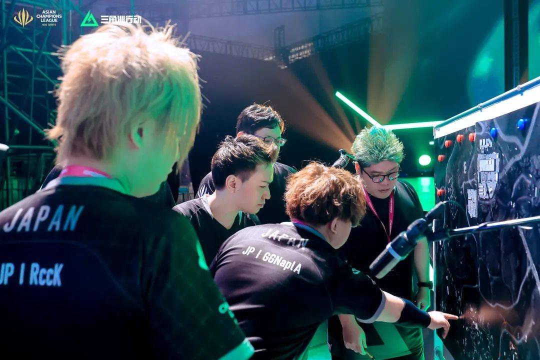 化背景与商 化背景与商