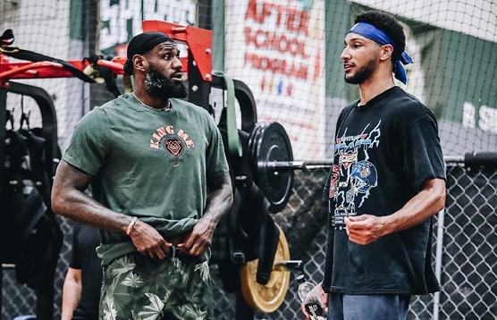 不仅有助于 不仅有助于